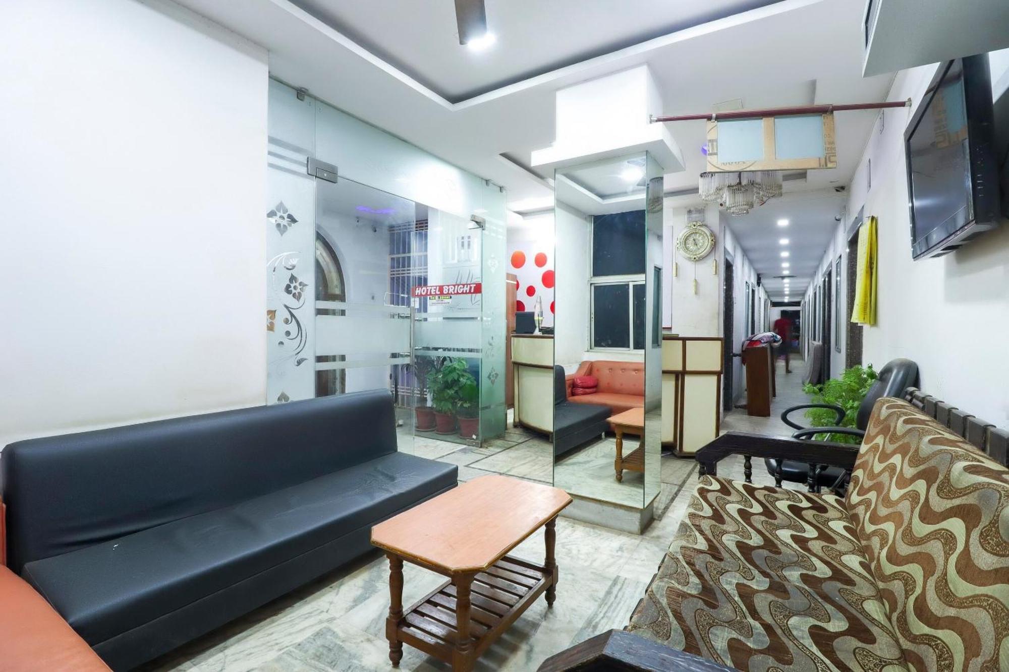 斯波特昂66374明亮酒店 贾姆谢德布尔 外观 照片